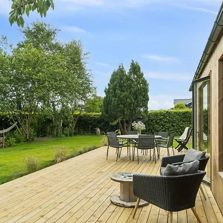 Private Oasis 150 M From The Feriehus *